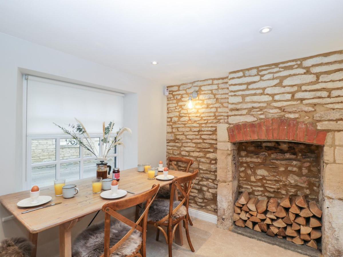 Stable Cottage Cheltenham Exterior foto